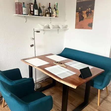 Am Lindnerhotel *